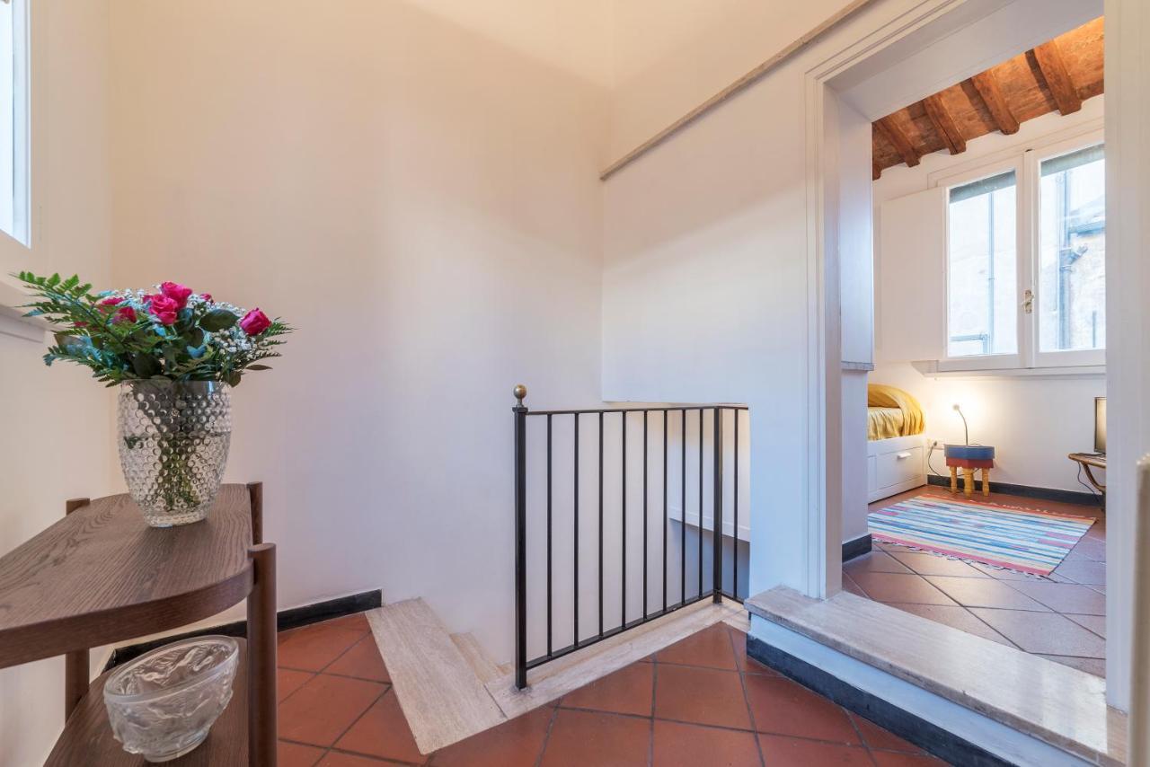 Three Bedrooms In World-famous Via Giulia - Fromhometorome Appartement