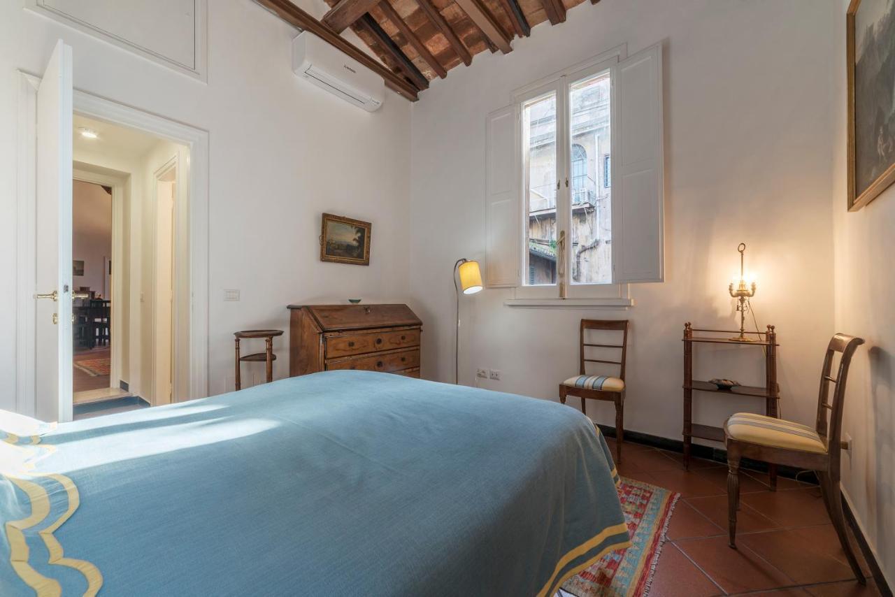 Three Bedrooms In World-famous Via Giulia - Fromhometorome Apartment
